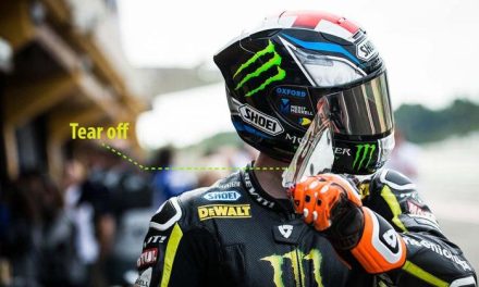 Teknologi Tersembunyi Di Helm MotoGP: Peran Penutup Telinga