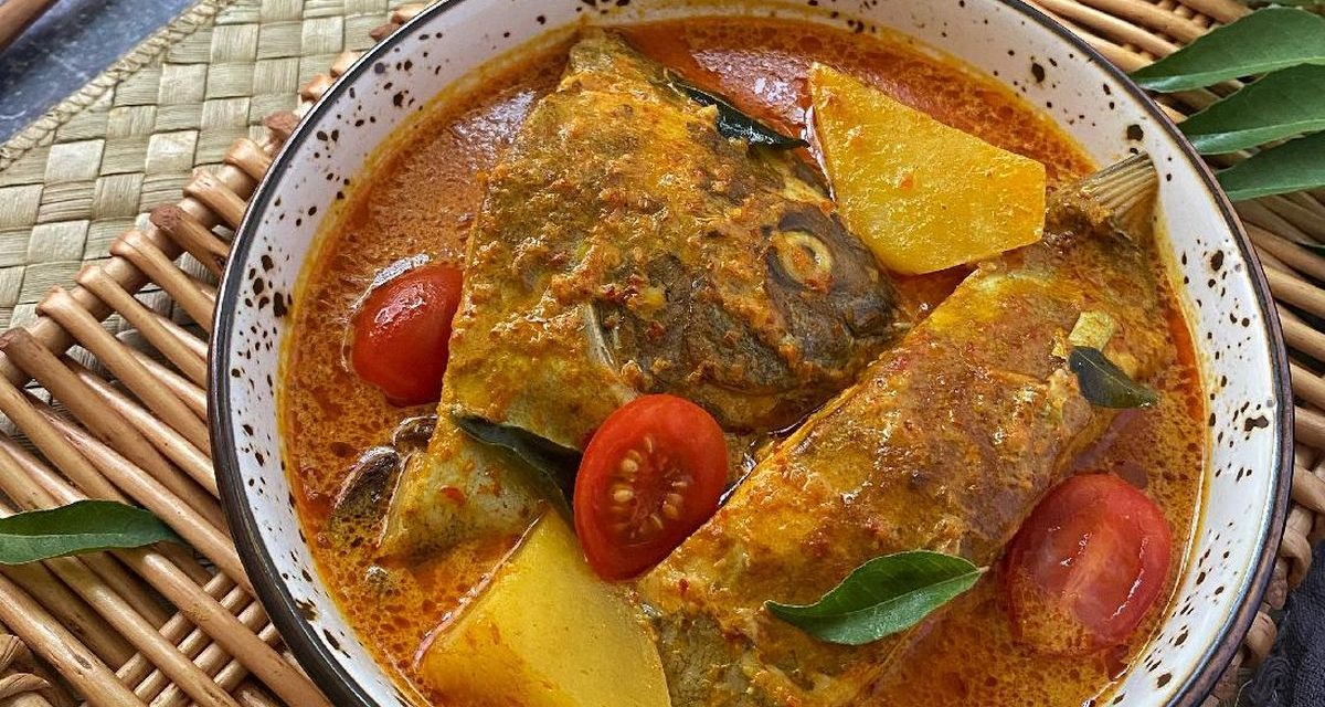 Gulai Kepala Nila: Sensasi Pedas & Gurih, Menyatu Sempurna