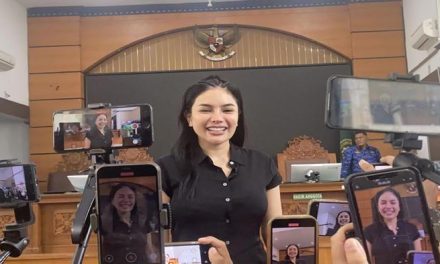 Nikita Mirzani Drop Di Penjara, Tulang Belakang Bergeser