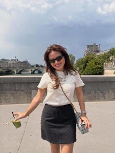 Gaya Santai Marsha Aruan Nikmati Summer Vibes Di Paris