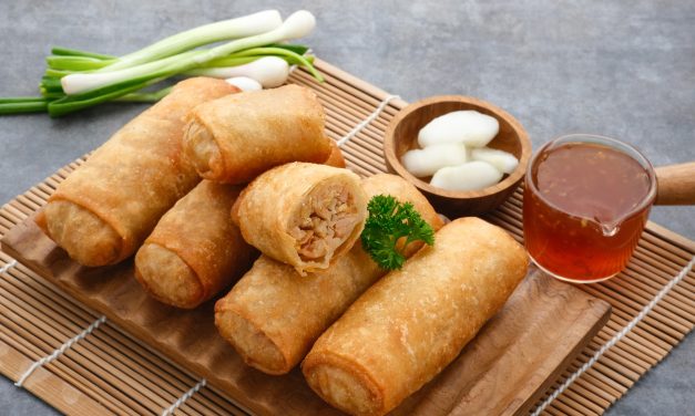 Lumpia Legendaris! Camilan Tradisional Yang Kini Kembali Viral