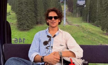 Solo Traveling Ke Swiss, Potret Vijay Varma Bikin Iri!