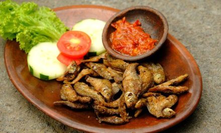 Auto Lahap! Wader Kali Renyah Di Sandingkan Sambal Pedas