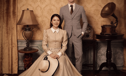 Elegan Dan Antik, Gaya Prewedding Jennifer Christie & Mas Bule