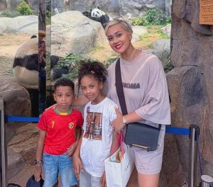 Family Time! Kimmy Jayanti Dan Anak-Anak Liburan Di Hong Kong