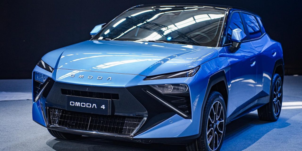 SUV Pintar Generasi Baru! OMODA 4 Andalkan Super AI Cockpit