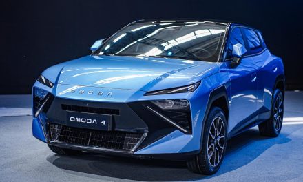 SUV Pintar Generasi Baru! OMODA 4 Andalkan Super AI Cockpit